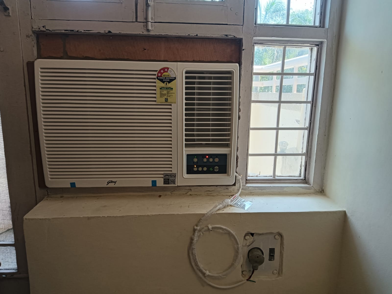 WhatsApp Image 2025-04-05 at 12.50.50 PM (1)